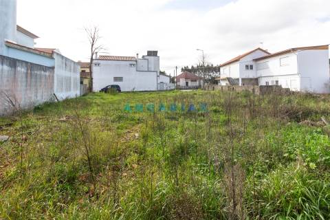 ANG1594 - Terreno para Venda em Marinha Grande