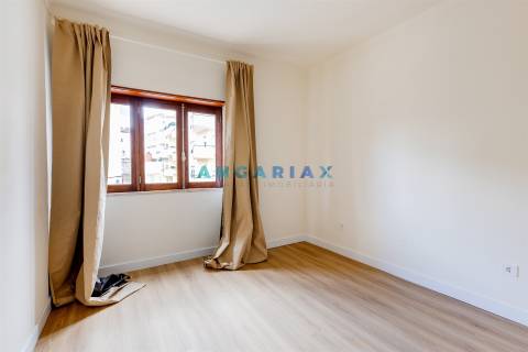 ANG1604 - Apartamento T3 para Venda em Coimbra