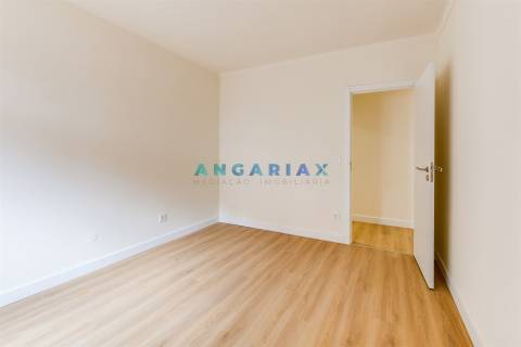 ANG1604 - Apartamento T3 para Venda em Coimbra