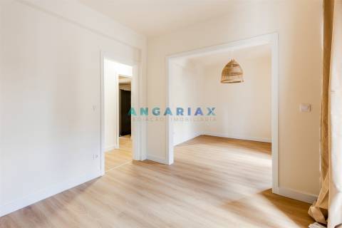 ANG1604 - Apartamento T3 para Venda em Coimbra