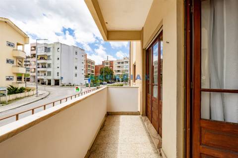 ANG1604 - Apartamento T3 para Venda em Coimbra