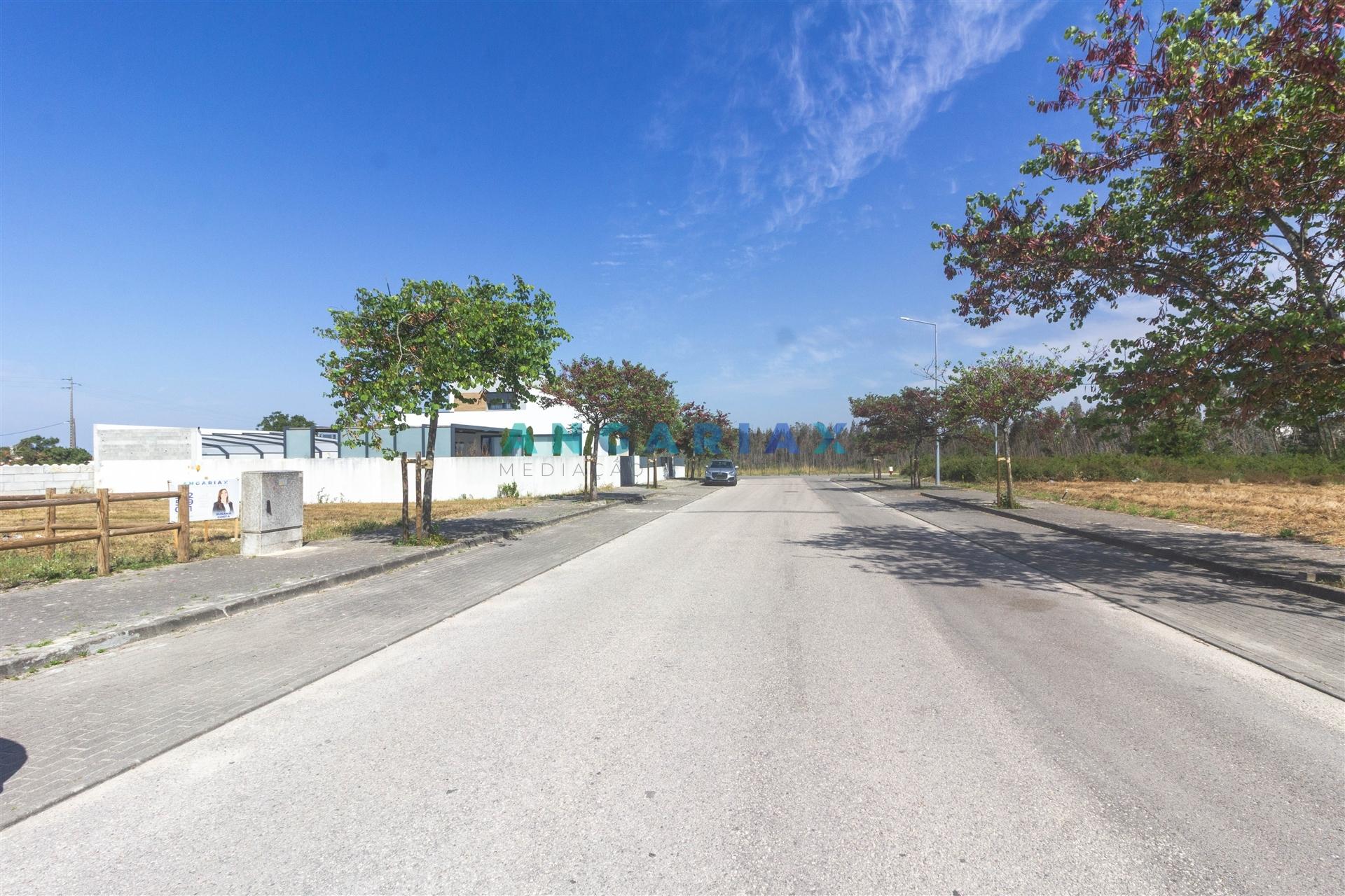 ANG1606 - Terreno para Venda em Marinha Grande