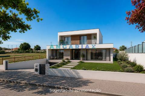 ANG1606 - Terreno para Venda em Marinha Grande