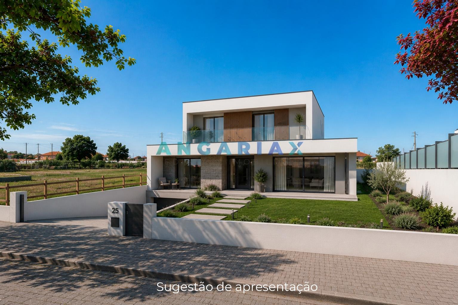 ANG1610 - Terreno para Venda em Marinha Grande