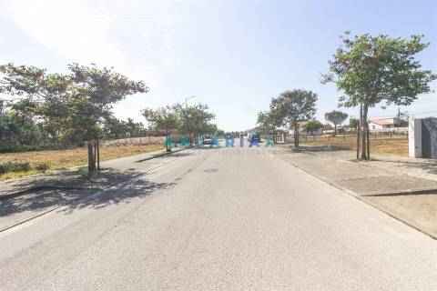ANG1610 - Terreno para Venda em Marinha Grande