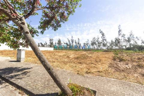 ANG1607 - Terreno para Venda em Marinha Grande