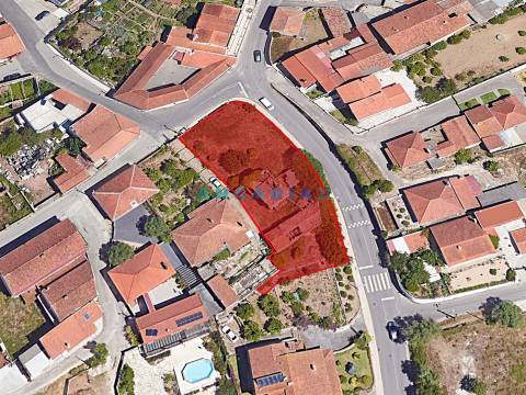 ANG1611 - Terreno para Venda em Leiria