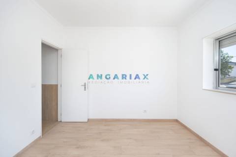 ANG1613 - Apartamento T3 à venda em Gândara dos Olivais, Leiria