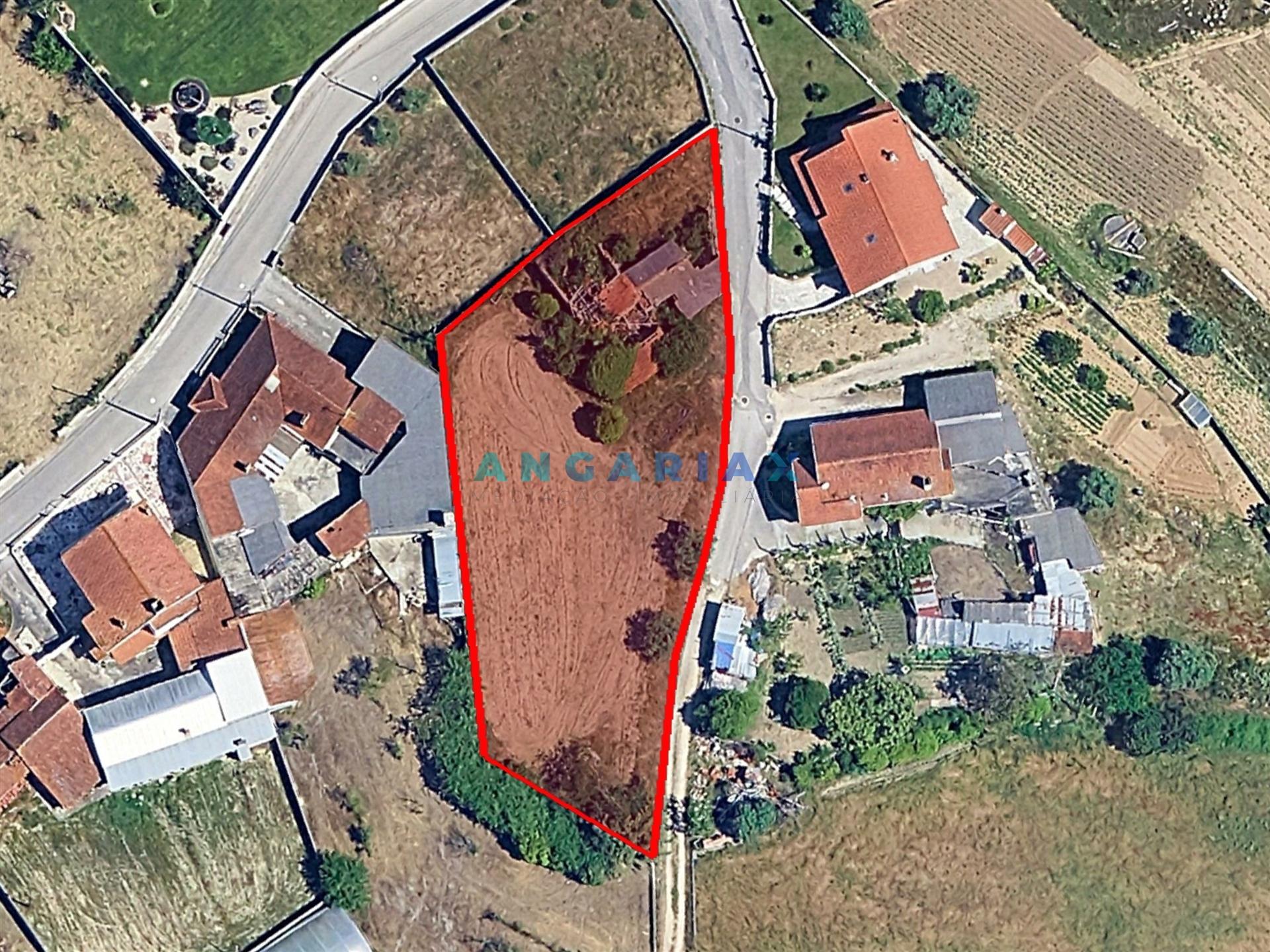 ANG1616 - Terreno para Construção à Venda em Amor, Leiria