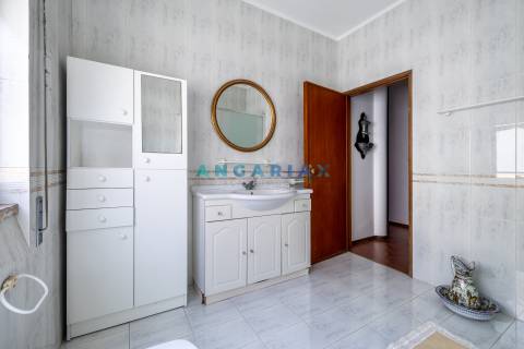 ANG1617 - Moradia T5 para Venda em Vieira de Leiria