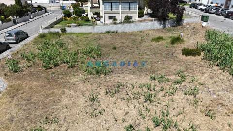 ANG1626 - Terreno para Venda em Ourém