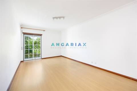 ANG1627 - Apartamento T3 para Venda em Telheiro, Leiria