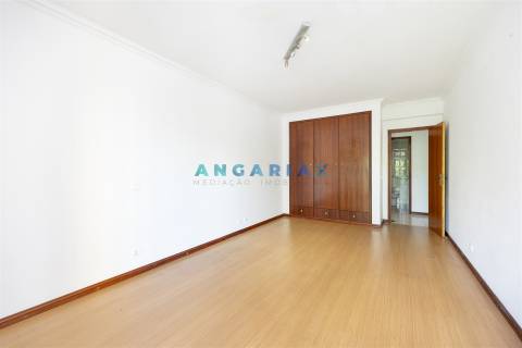 ANG1627 - Apartamento T3 para Venda em Telheiro, Leiria