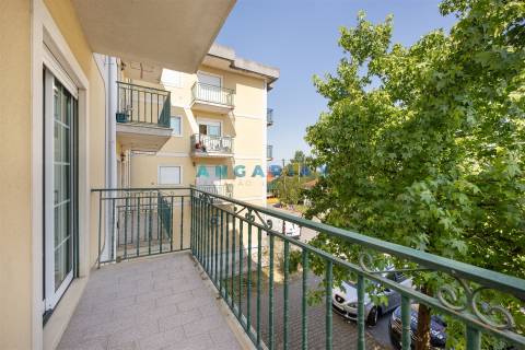 ANG1627 - Apartamento T3 para Venda em Telheiro, Leiria