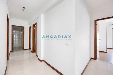 ANG1627 - Apartamento T3 para Venda em Telheiro, Leiria