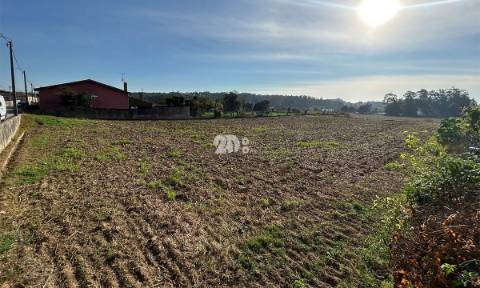 Terreno 1500m² p/ construção - Vilar e Mosteiró