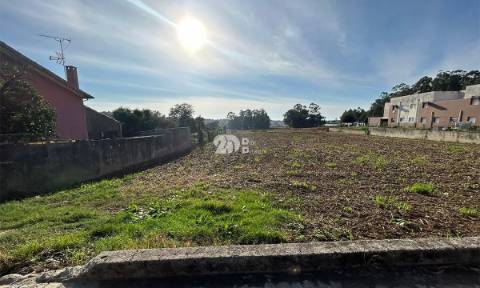 Terreno 1500m² p/ construção - Vilar e Mosteiró