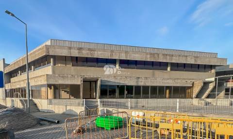 Armazém 1539 m² - Stº Tirso