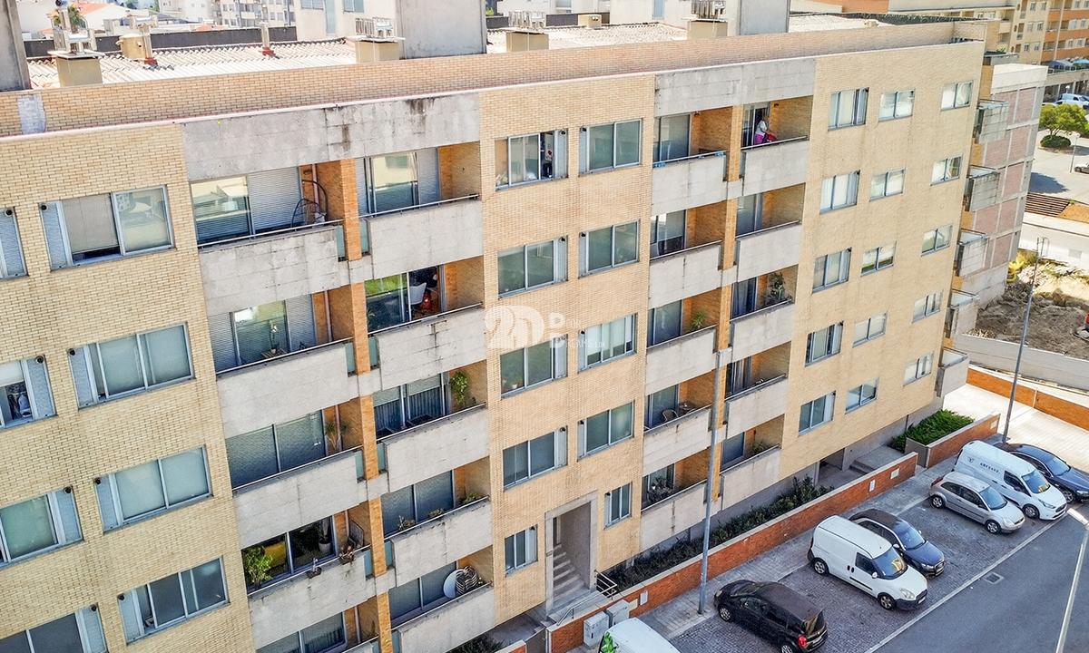 Apartamento T2 - Rio Tinto