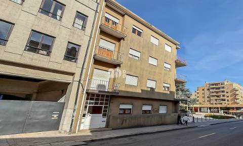 Apartamento T3+1 - Cedofeita