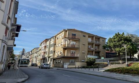 Apartamento T3+1 - Cedofeita