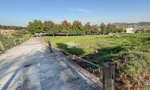 Lote de terreno 675m² - Vermoim