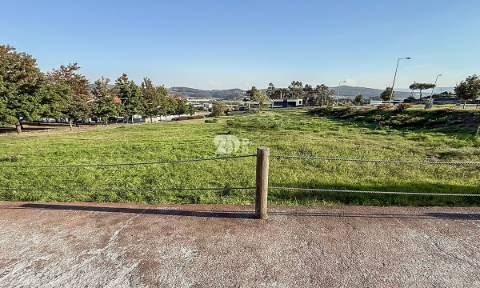 Lote de terreno 675m² - Vermoim