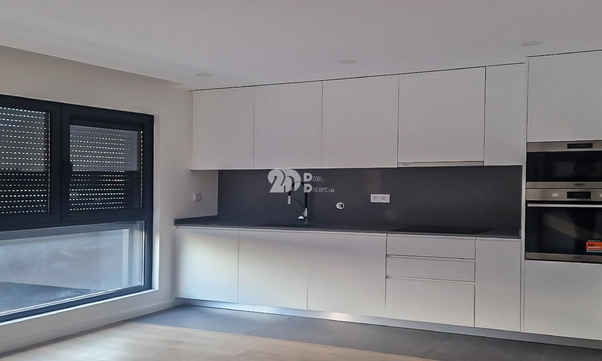 Apartamento T3 (Arrendamento) - Póvoa de Lanhoso