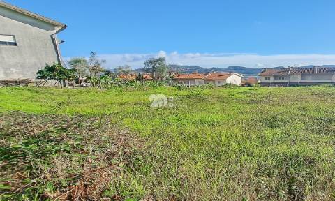 Terreno 1030m² - Vermoim