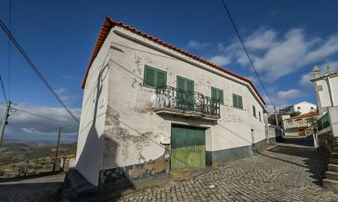 Moradia T3 - Tabuaço