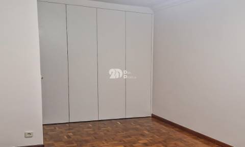 Arrendamento T3 (Arrendamento) - Arnoso Stª Maria