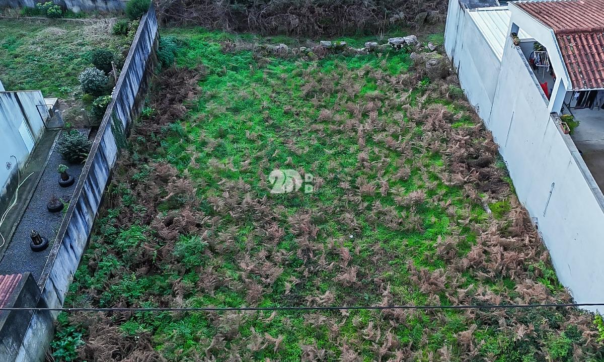 Lote de terreno 554 m² - Cavalões