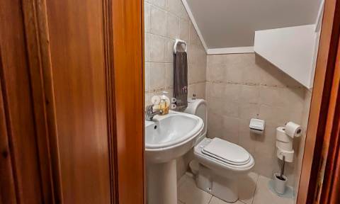 Moradia T4+1 - Lemenhe