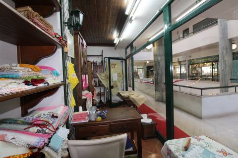 Lojas/Centro Comercial S.Francisco/Leiria