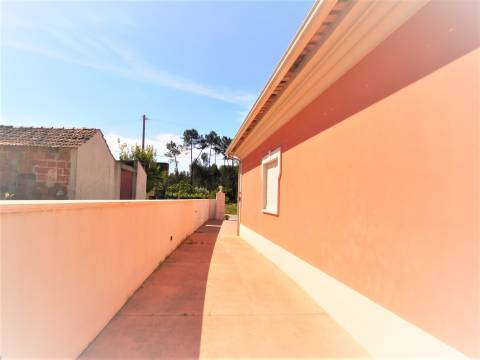 Moradia isolada T7 / Bidoeira de Cima/ Leiria