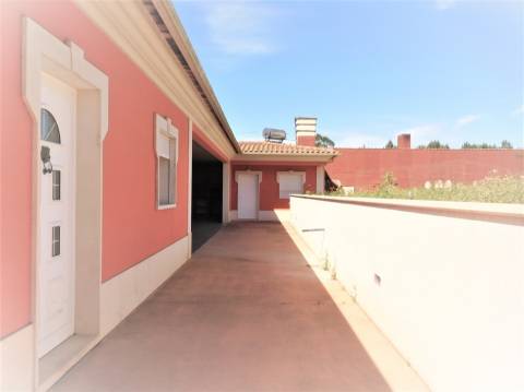 Moradia isolada T7 / Bidoeira de Cima/ Leiria