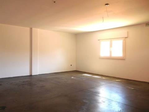 Moradia isolada T7 / Bidoeira de Cima/ Leiria