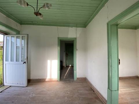 Moradia T2 com terreno / Touria / Pousos / Leiria