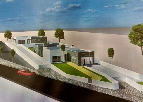 Terreno com projeto para moradia T3  / Barreiros / Leiria