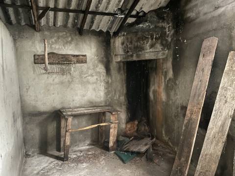 Moradia térrea com terreno / Casal Fernão João / Pombal / Leiria