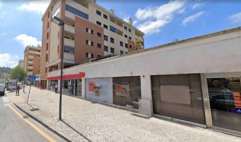 LOJA / Centro Comercial Galerias do Liz / Marrazes / Investimento / Leiria