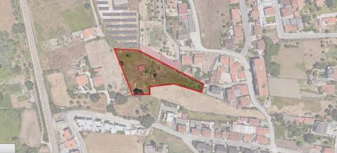 Terreno plano para construção / 5020 m2 / Gândara dos Olivais / Leiria