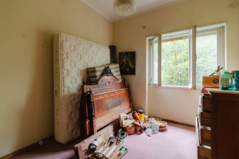 Prédio / 3 Pisos / Investimento /  Centro de Leiria