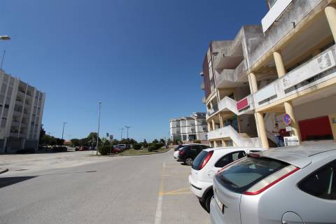 LOJA / Centro da Marinha Grande / Investimento / Leiria