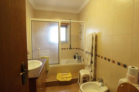 Quinta com Moradia T3+1 / Mata Mourisca / Pombal