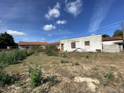 Armazém / Atividade industrial / Verdeiro / Ponte da Pedra