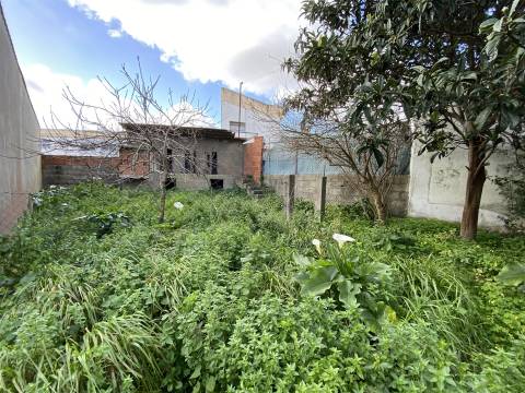 Moradia T3 / Leiria Gare  / Marrazes e Barosa/ Leiria