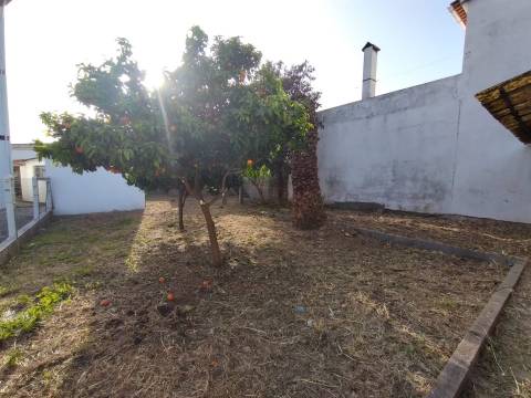 Moradia T3 / Leiria Gare  / Marrazes e Barosa/ Leiria