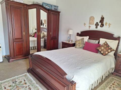 Moradia Geminada T3 Venda em Marinha Grande,Marinha Grande