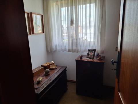 Moradia Geminada T3 Venda em Marinha Grande,Marinha Grande